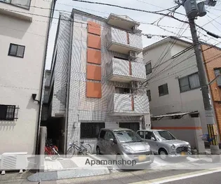 ロイヤルハウスL【303号室】の外観