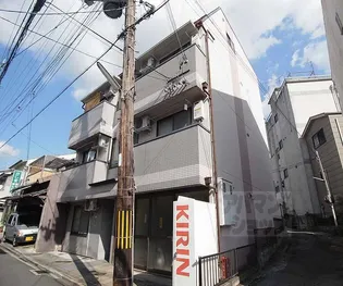 パラータ上七軒【302号室】の外観