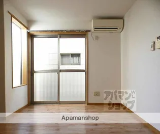 REQUIE大将軍【202号室】の居間