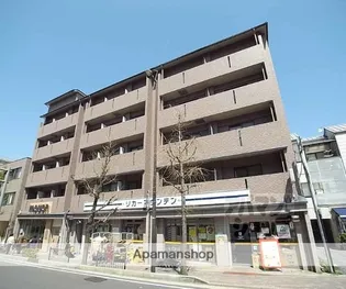 エレガント鴨川【A-201号室】の外観