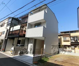 京都府京都市中京区聚楽廻中町【一戸建】の外観
