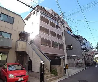 メゾネット東山【101号室】の外観