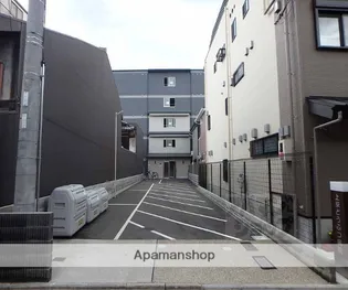 京都府京都市上京区元百万遍町油小路通一条上る【マンション】の外観