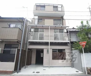 CARL VILLA 茶山の画像