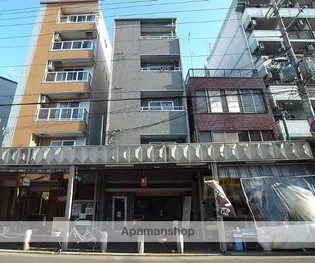 メゾン・ド・ルパン【401号室】の外観