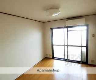 ハイツエリート【4階】の居間