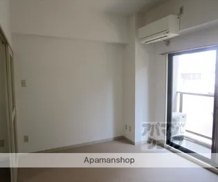 コアロード鷹ヶ峯【105号室】の内装