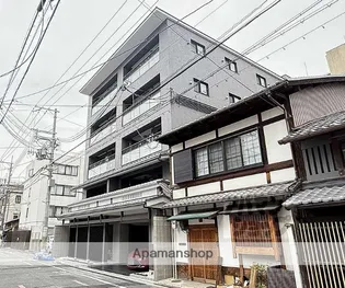 ヴィラ御所南【401号室】の外観