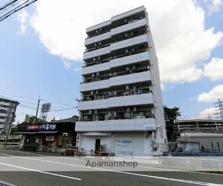 エリーフラッツ西京極【6階】の外観