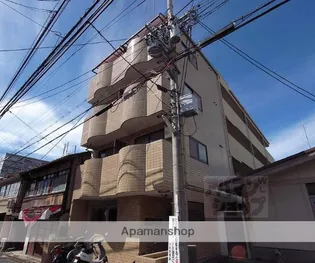 サンアヴェニュー墨染【301号室】の外観