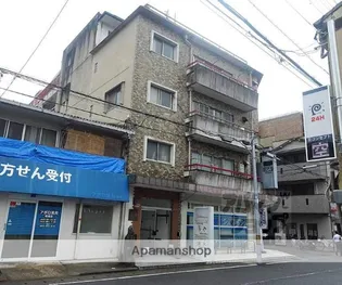 京都府京都市右京区嵯峨中通町【マンション】の外観