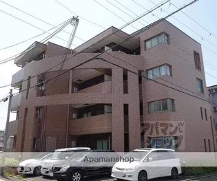 エリーフラッツ西ノ京【3階】の外観