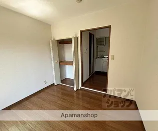 シャトレー藤井【201号室】の居間