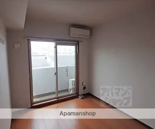 KCCフラット鞍馬口【207号室】の居間