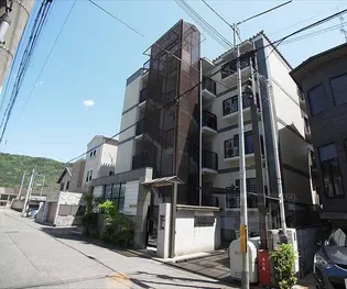 インペリアルアカシヤ【2階】の外観