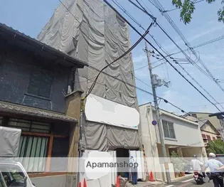 LA FITE KARASUMA【101号室】の外観