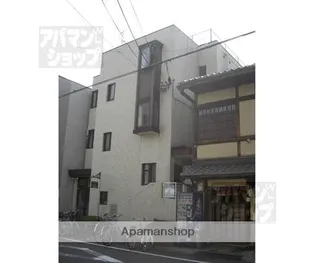 メゾン紫野【3階】の外観