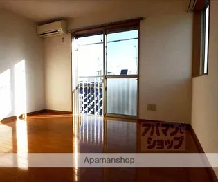 REQUIE大将軍【103号室】の居間