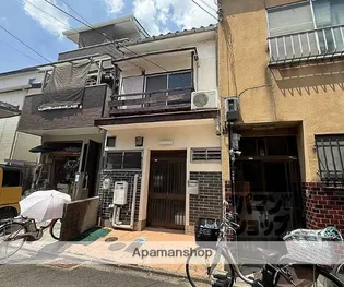 京都府京都市中京区聚楽廻東町【テラスハウス】の外観