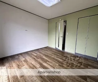 グレーシー西ノ京【1階】の居間