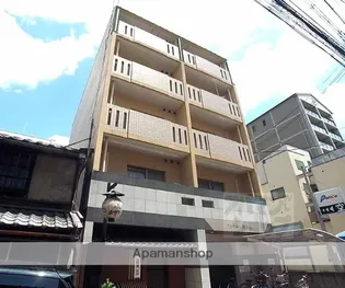 ラトゥール綾小路【101号室】の外観