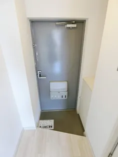 クリサンティヒル山田川【308号室】の玄関