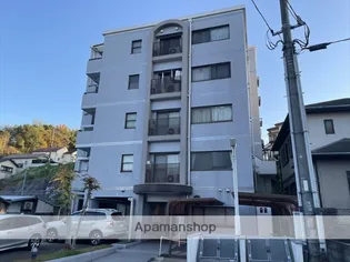 ペルル宇治平等院【3階】の外観