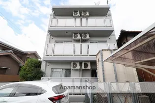 フォンティーヌの画像