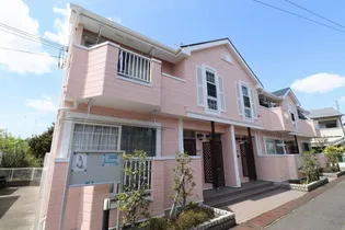 メゾン山城【1階】の外観