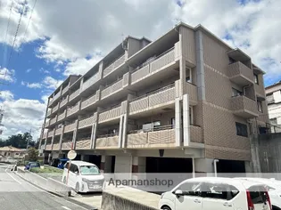 大阪府吹田市千里山東4丁目【マンション】の外観