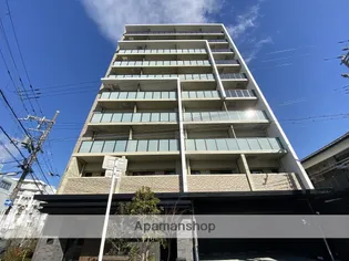 大阪府吹田市穂波町【マンション】の外観