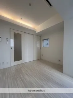 I−DIL NAKANOSHIMA EAST【9階】の居間