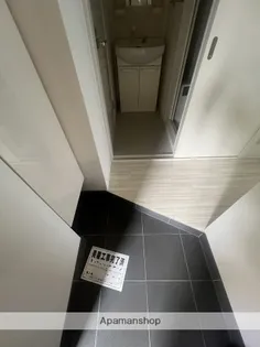 I−DIL NAKANOSHIMA EAST【9階】の玄関