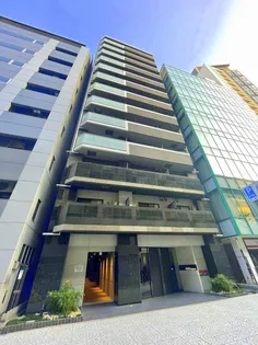 ルーエ本町【9階】の外観