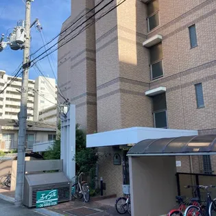 アゼリア01【5階】の外観