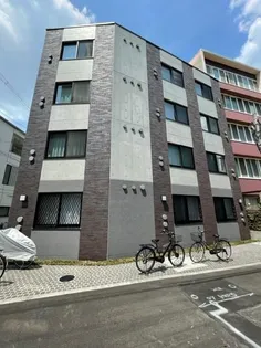 ヒルズ十三東【402号室号室】の外観