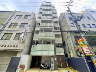 alvas【3階】の外観