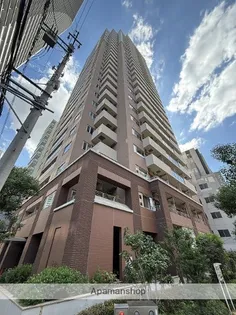 クロスレジデンス大阪新町【11階】の外観