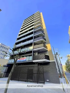 シーズンフラッツ阿波座【2階】の外観