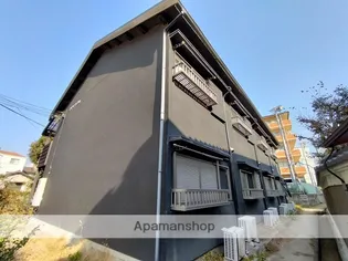 ミッドコート岸部【2階】の外観