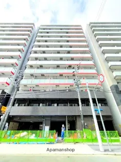 セレニテ新大阪グランデミリュー【5階】の外観