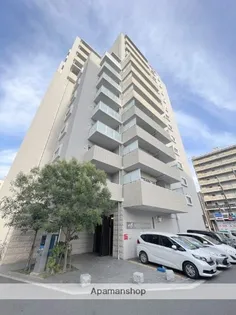 W O B KYOBASHIの画像