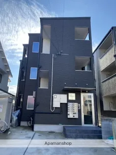 サダルスウド石津の画像