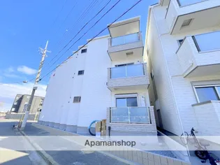 F ASECIA FERNANAの画像