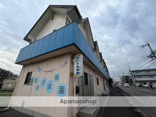 レジデンス真上【2階】の外観