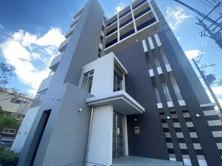 カンナビーノ【2階】の外観