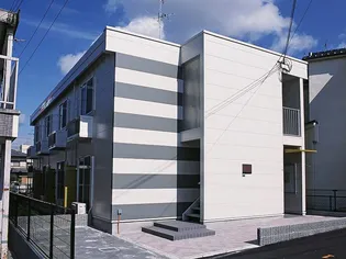 レオパレス総持寺WESTの画像