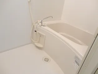 レオパレス教興寺【1階】の風呂