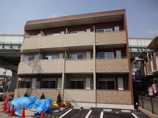 オエステ・コンドミニオ【3階】の外観