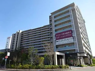 ライオンズ茨木総持寺ステーショングラン【13階】の外観